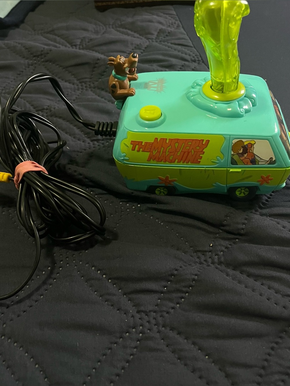 2006 Jakks Scooby Doo The Mystery Machine RCA Video Game Plug & Play